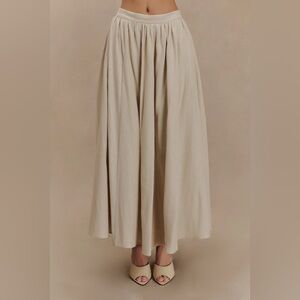 Meshki Elegant Cream Midi Skirt